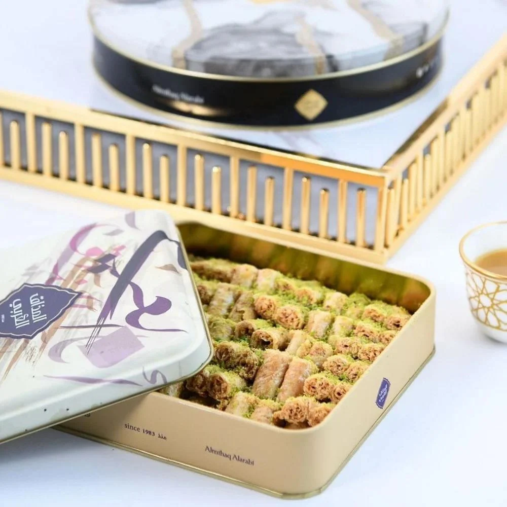 بقلاوة المذاق العربي وسط 